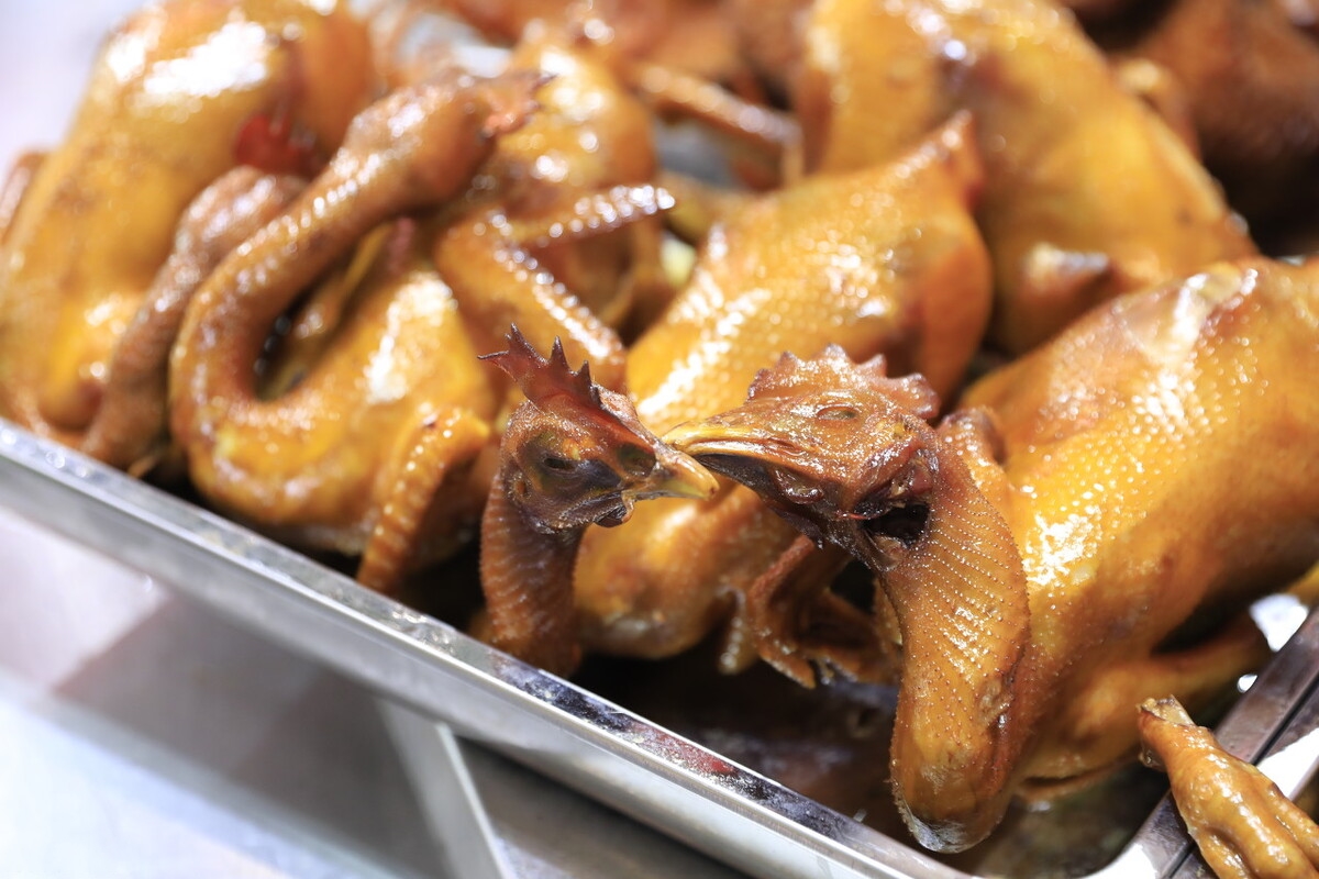 凭借烧烤出圈，东北这座被低估的小城，为了吃就值得你专程跑一趟