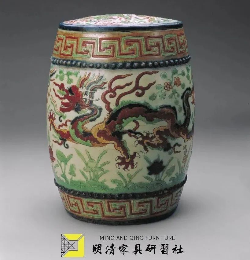 李白的家世之谜,李白床前明月光的床指什么