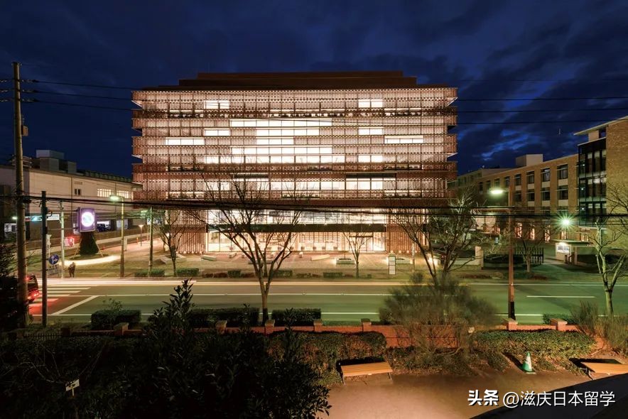 日本九州私立大学,日本西九州大学