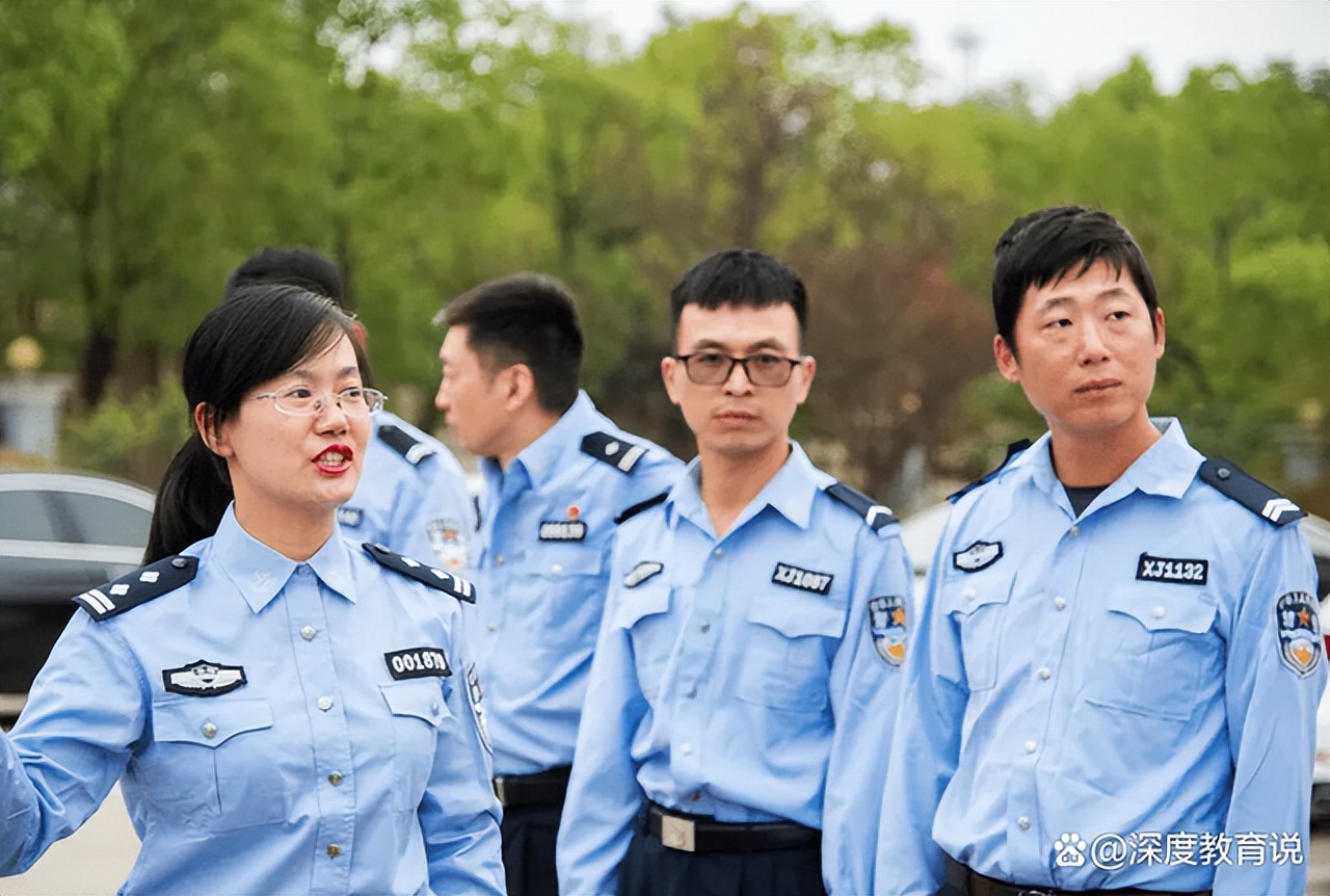 辅警是正式工协警是临时工,辅警和民警天壤之别
