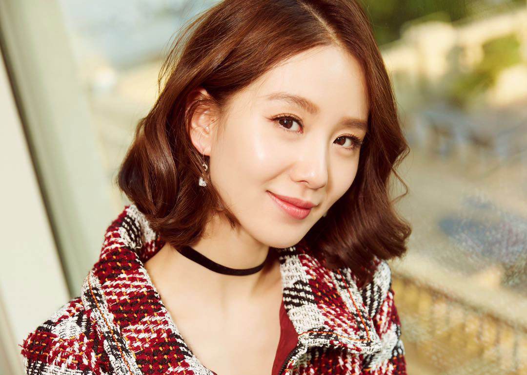 吴奇隆真给刘诗诗股份了吗,刘诗诗与吴奇隆的年龄差距太大