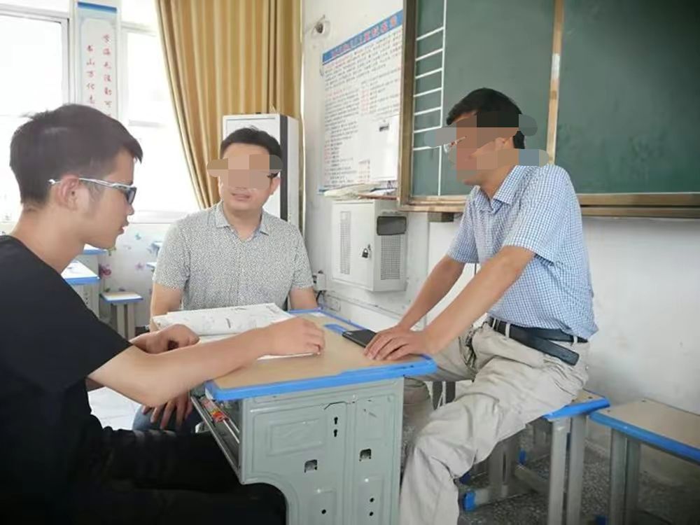 江群上清华工科实验班,寒门贵子744分考上清华