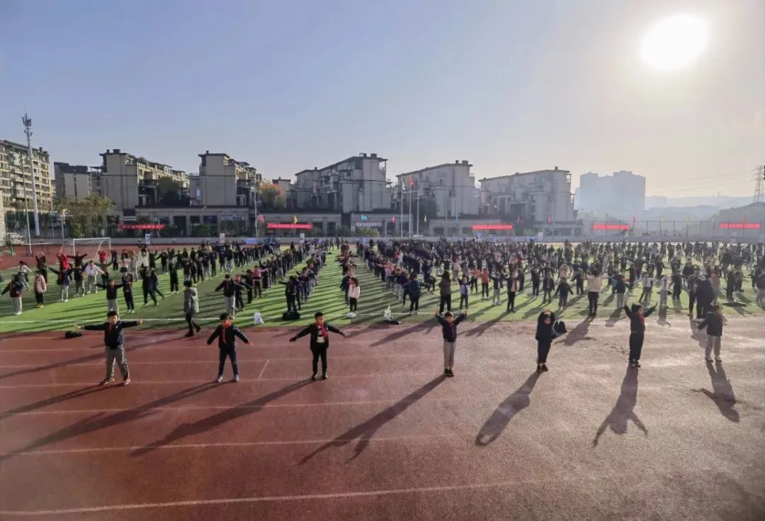 华师中旭学校是公立还是私立,华东师范大学附属中旭学校