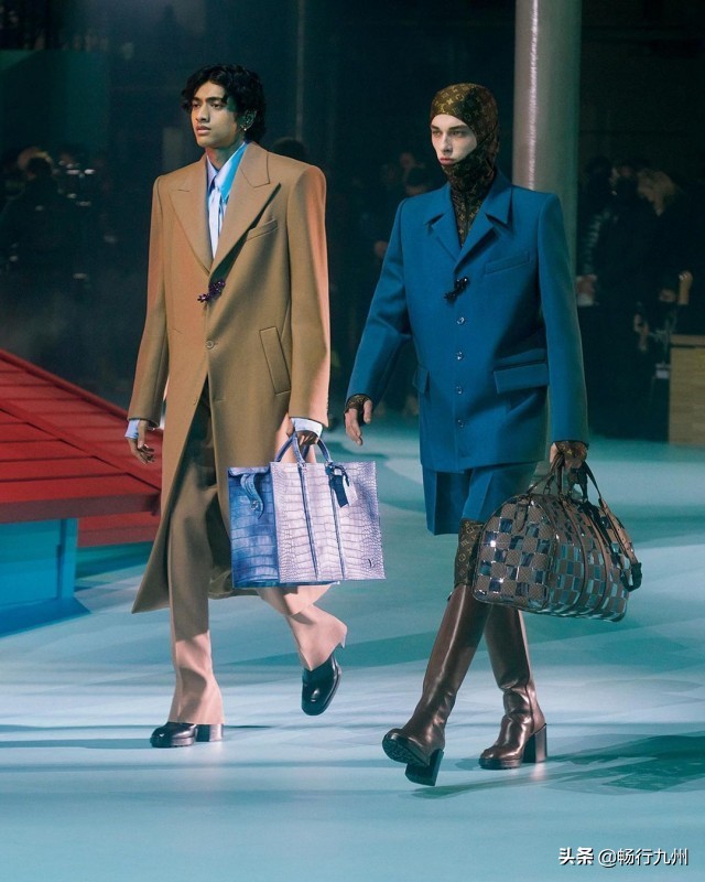 路易威登2024早秋男装秀宣传图,路易威登lv2022春季新款时装秀