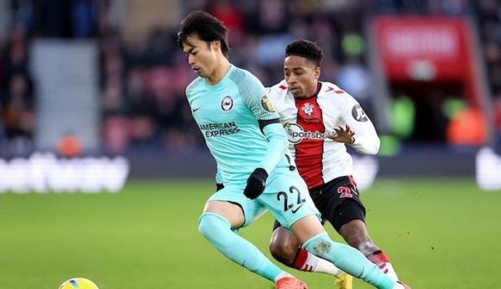 韩国足球和中国足球差距,日本足球和韩国足球究竟谁强