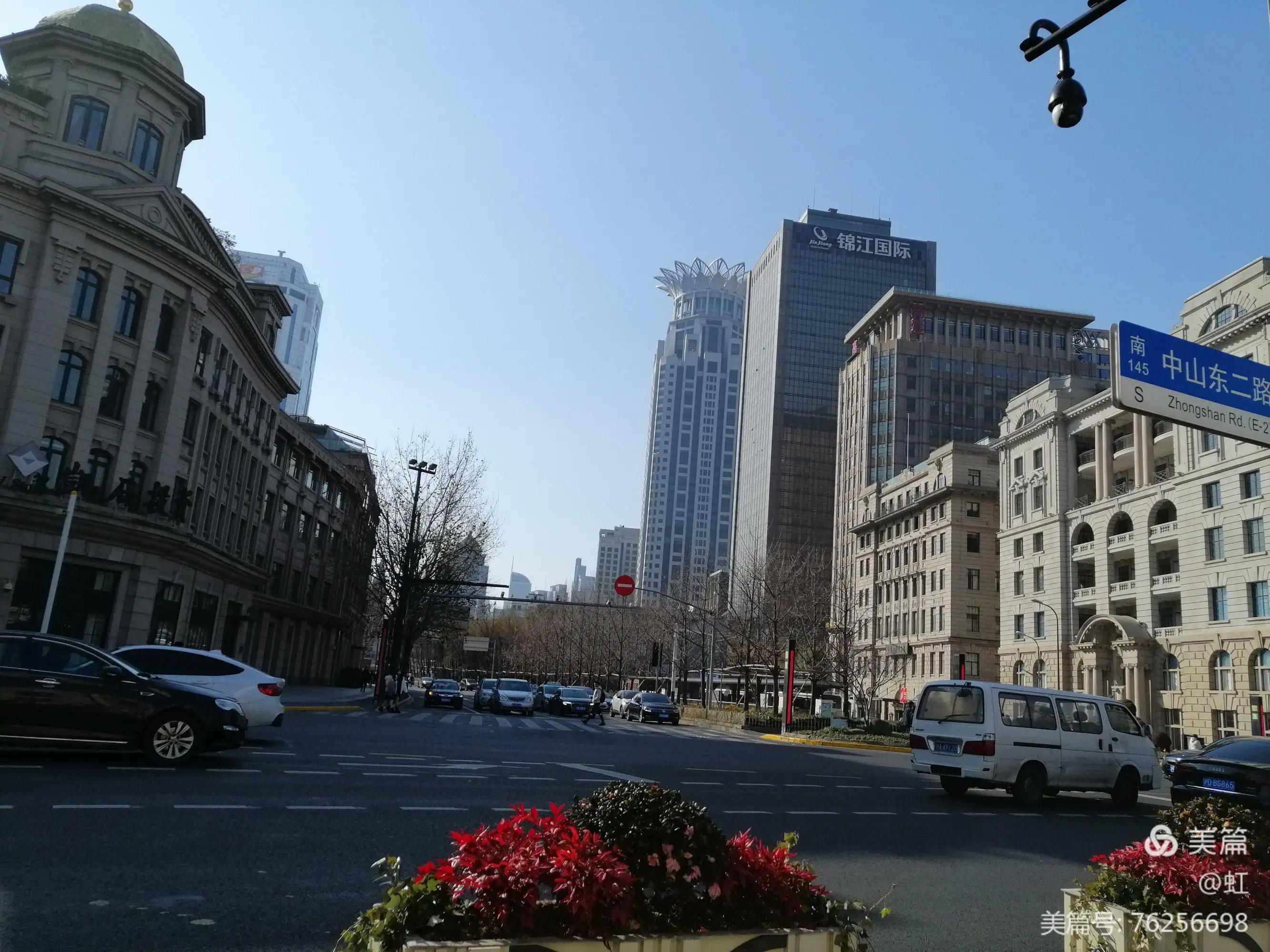 上海外滩带你欣赏不一样的风景,漫步在外滩看风景