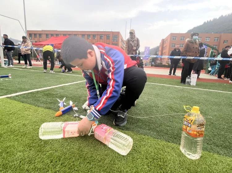 椋炲悜鍖椾含鑸ā姣旇禌娌堥槼,椋炲悜鍖椾含鑸ā姣旇禌閫傚悎楂樹腑鐢熷悧