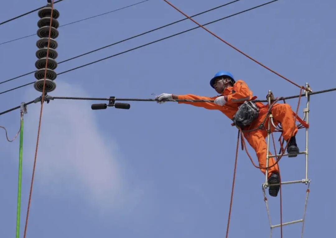 揭底：川渝限电，天灾还是*祸人**？