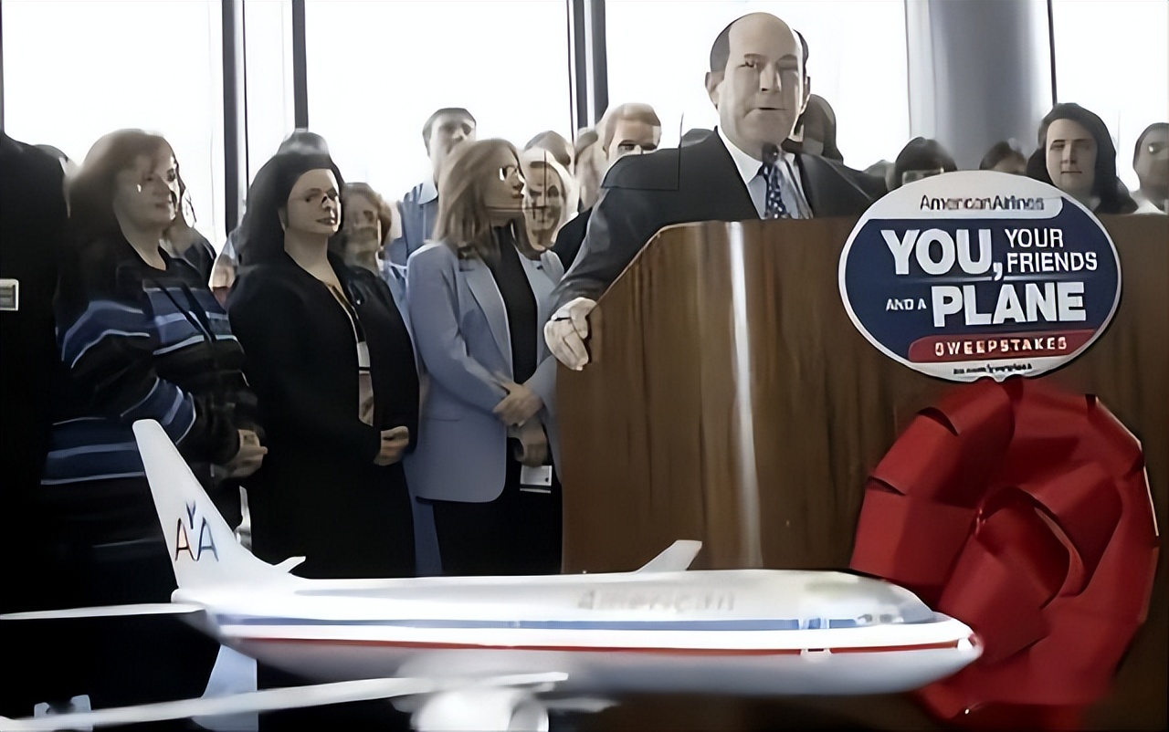 美国小伙买25万机票,美国男子25万买飞机票