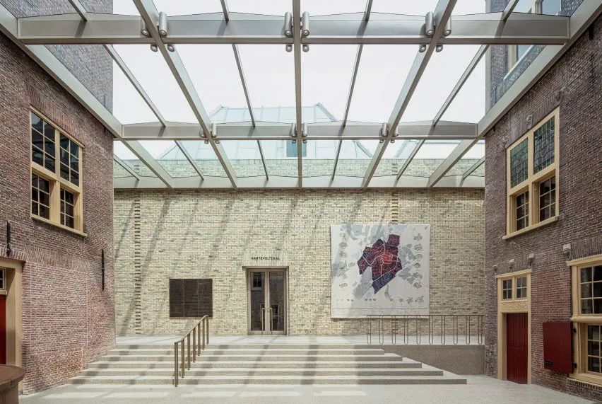 简单爱户型,红砖建筑特殊花样造型