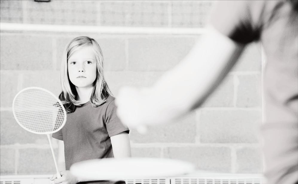 走进羽毛球球场视频,走进羽毛球馆的那一刻