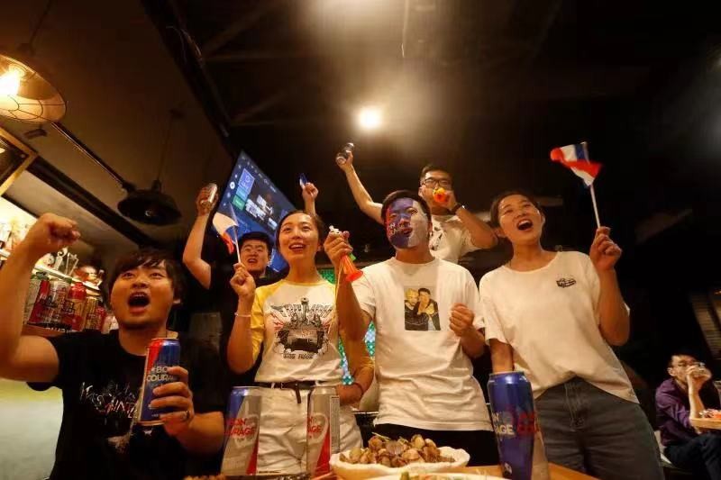 青岛啤酒500ml足球,青岛啤酒新物料