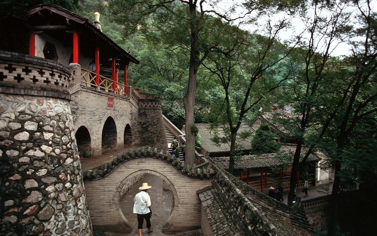 日军泯灭人性的酷刑：日军扫荡后被凌辱的妇女老人受到残酷的刑罚