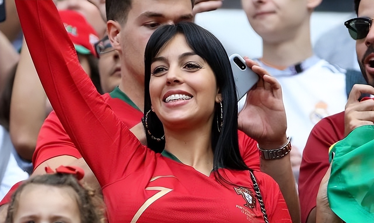 c罗和乔治娜现在关系,乔治娜c罗官宣恋情