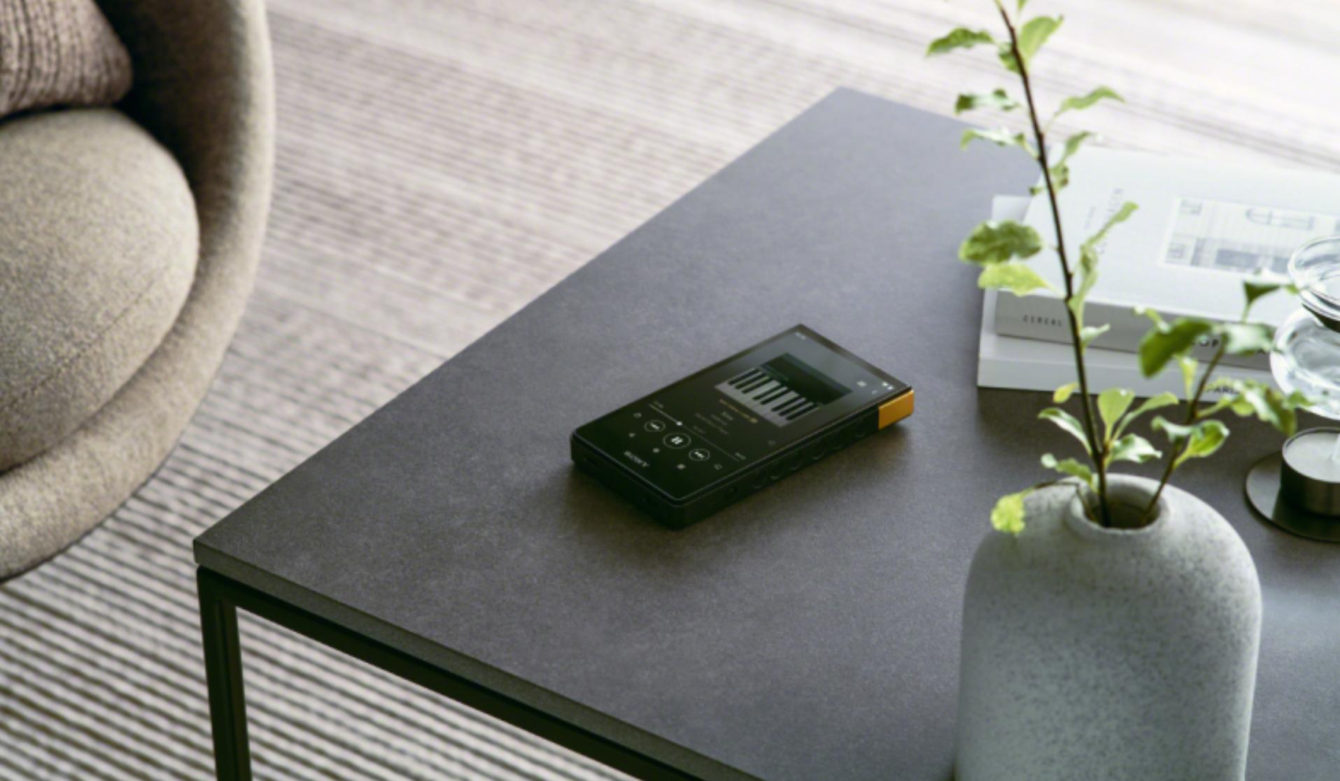 索尼最早的磁带随身听小磁带,索尼推出带mp3的cd随身听