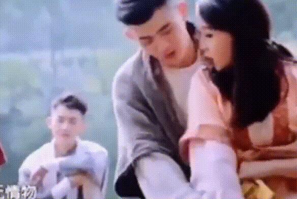 被吃豆腐的7位女星：有人还击扇对方耳光，有人则称网友“心脏”