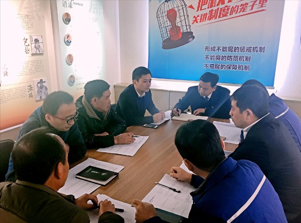 总经理与副总裁哪个职位高,总经理和副总裁谁的权力大