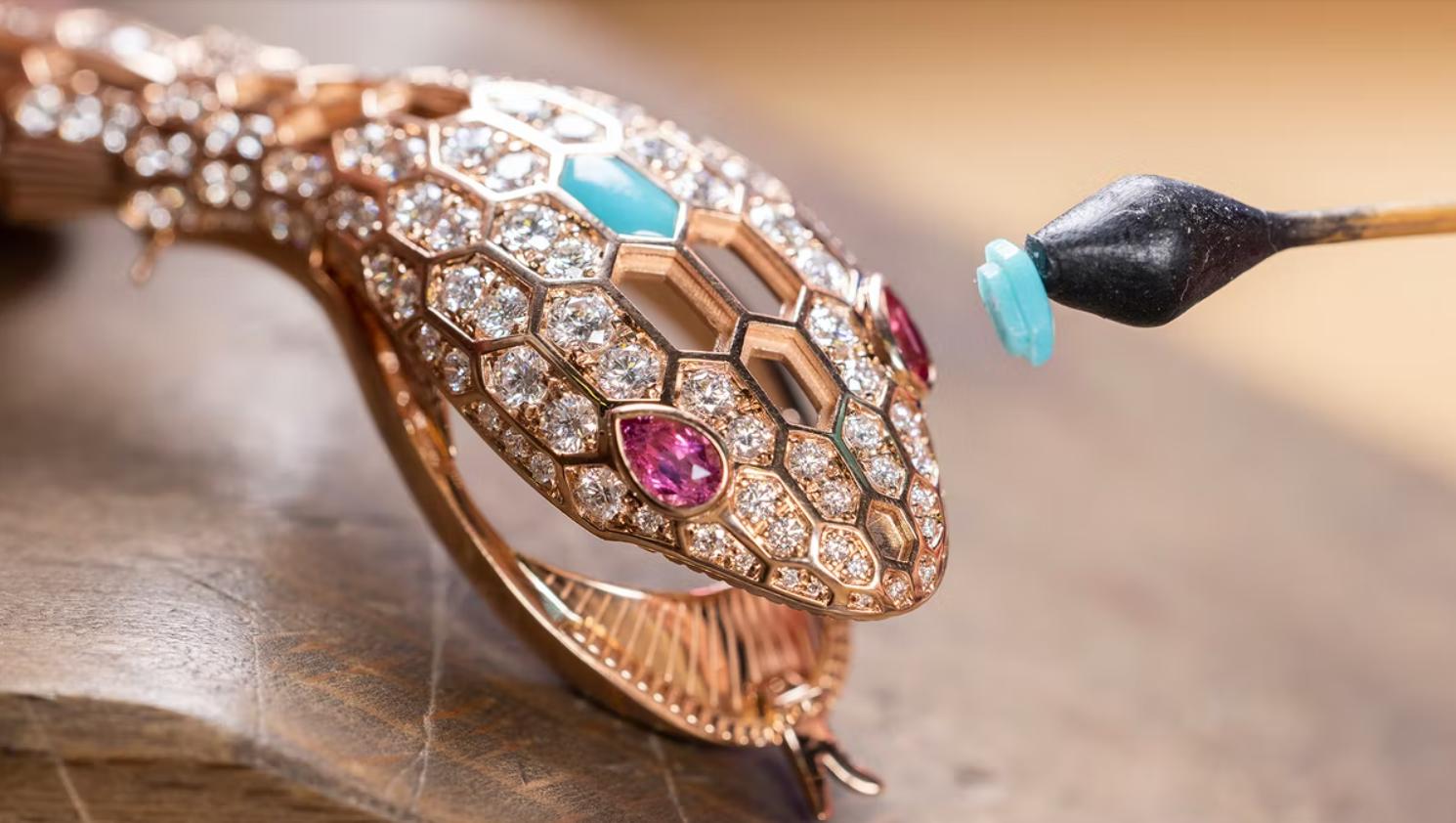 宝格丽serpentimisteriosiromani,宝格丽serpentiincantati系列