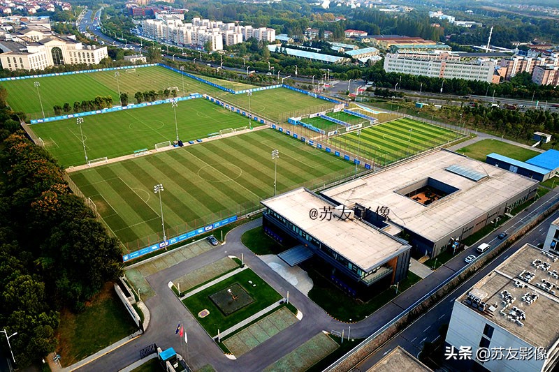 历史上的江苏队（25）：江苏足球暂时告别中国足球顶级联赛