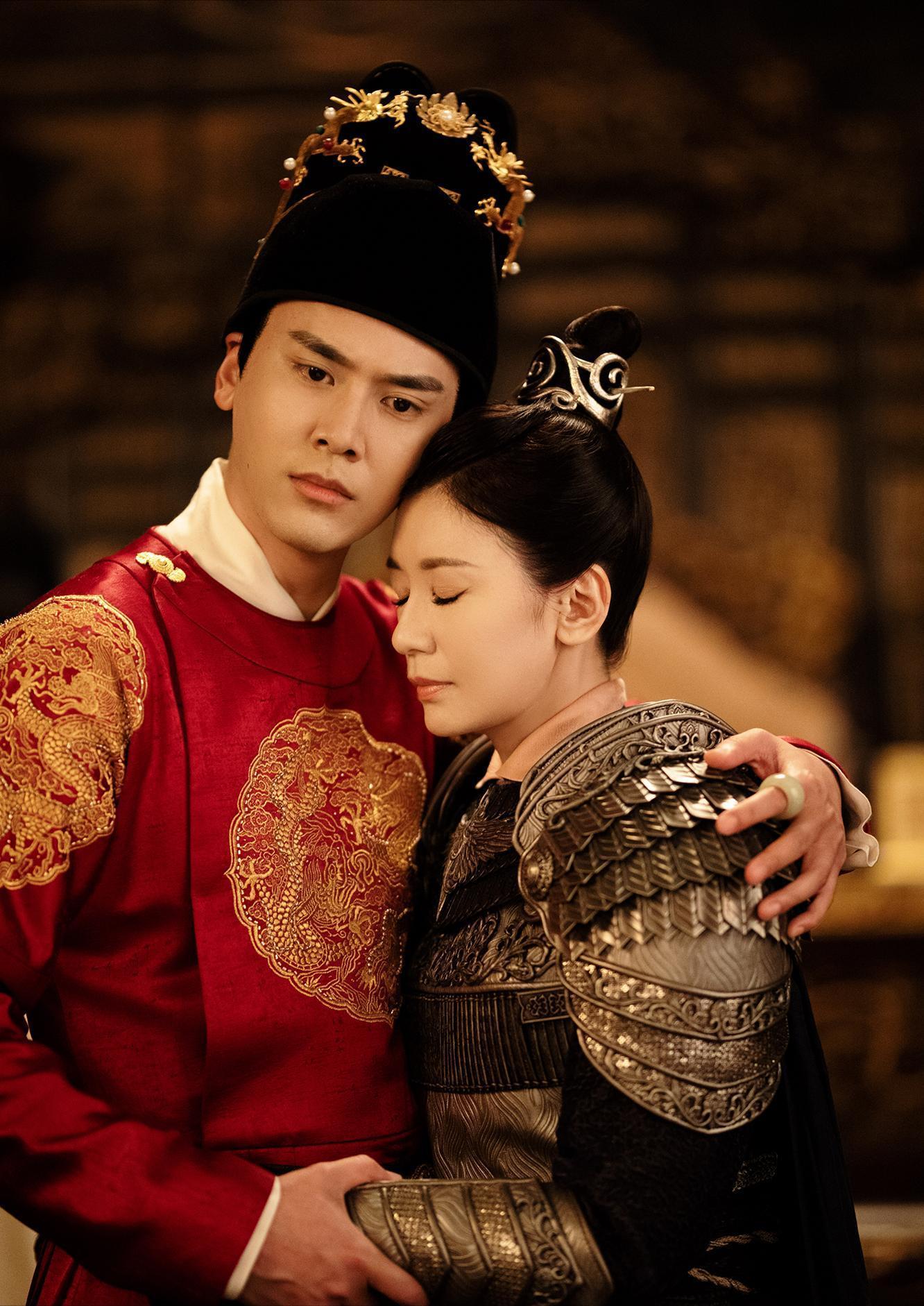 看了8集《薄冰》被“闪现”浅井光夫惊艳，出道12年的他是该火了