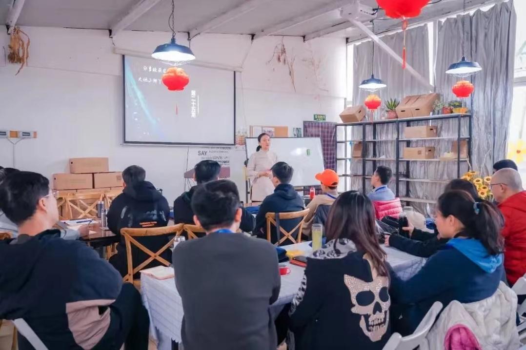 石嫣有机农场四川基地视频,北京新农人石嫣团队