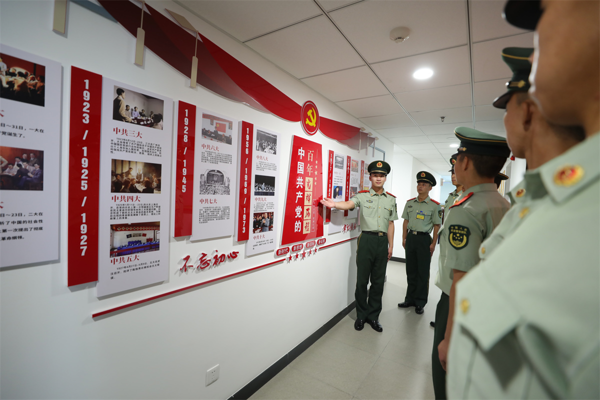 欢迎新同志的加入,欢迎新同志们来到军营