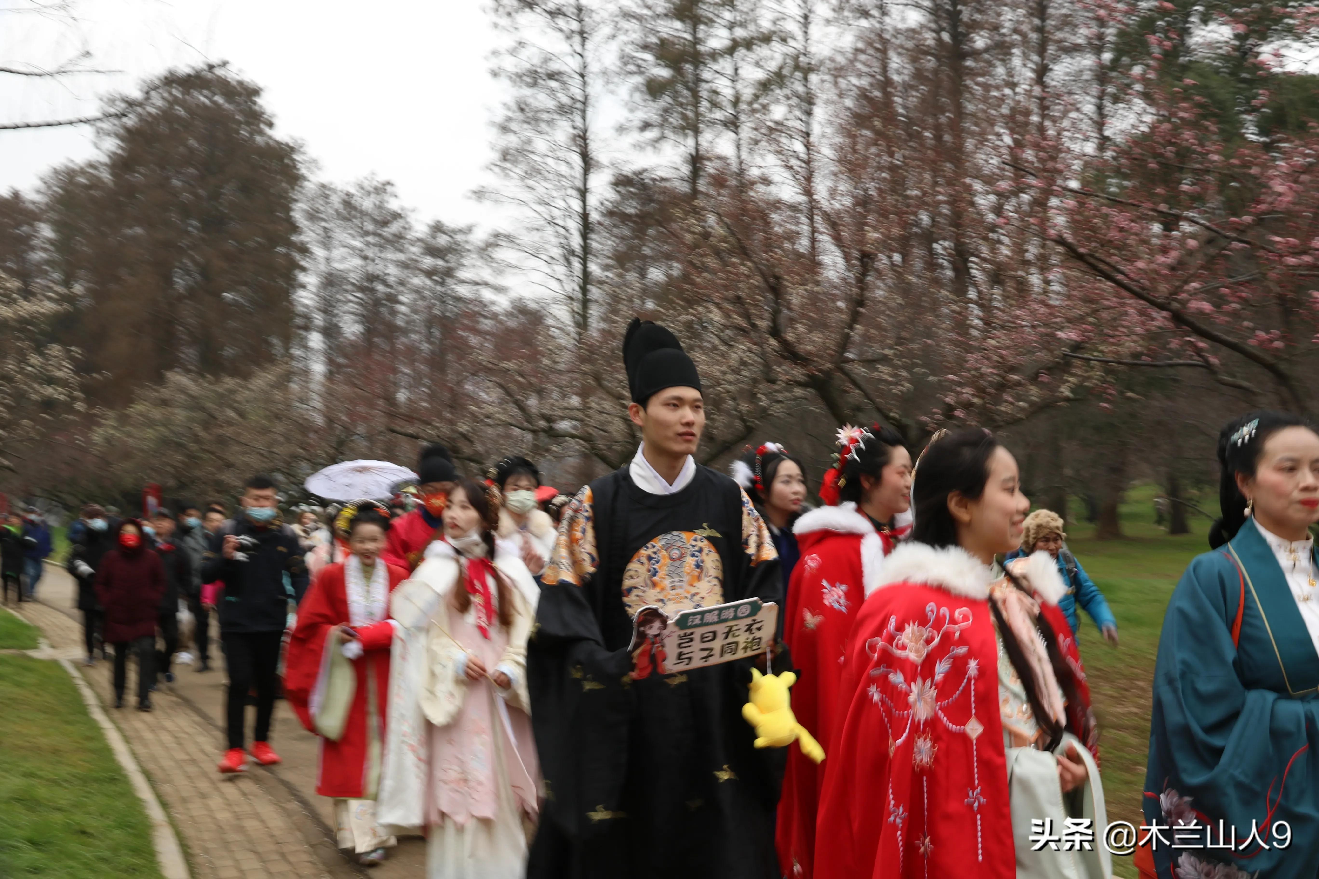 摄影师怎么轻松跟拍,学摄影跟拍入门