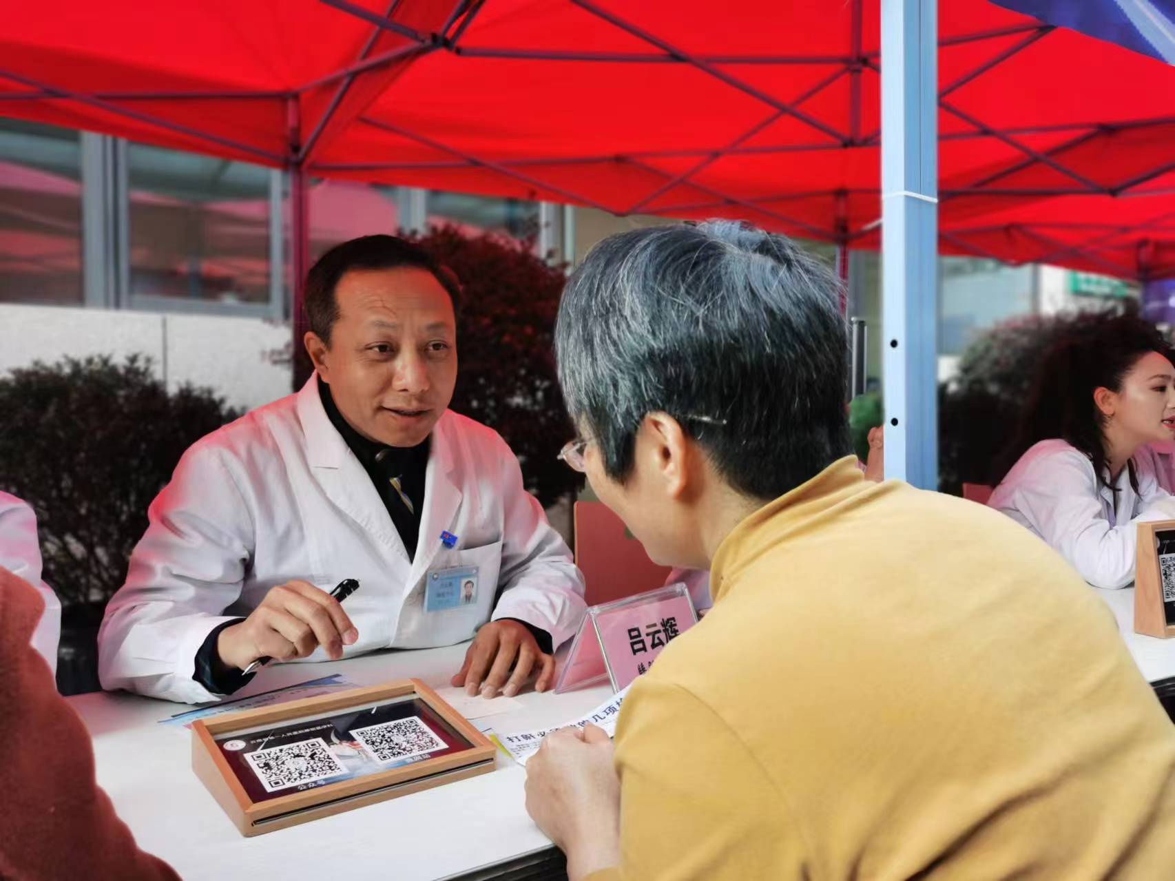 帮助大众“睡好觉”省一院举行“世界睡眠日”义诊咨询活动