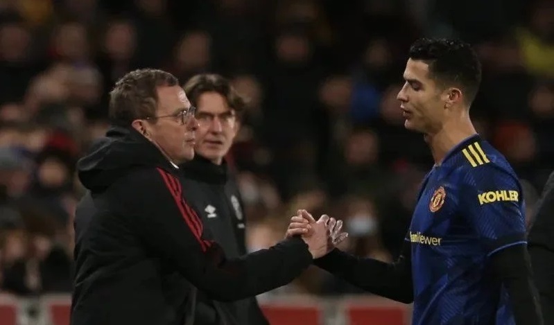 曼联官宣c罗离队有什么影响,曼联官宣c罗离队球迷反应