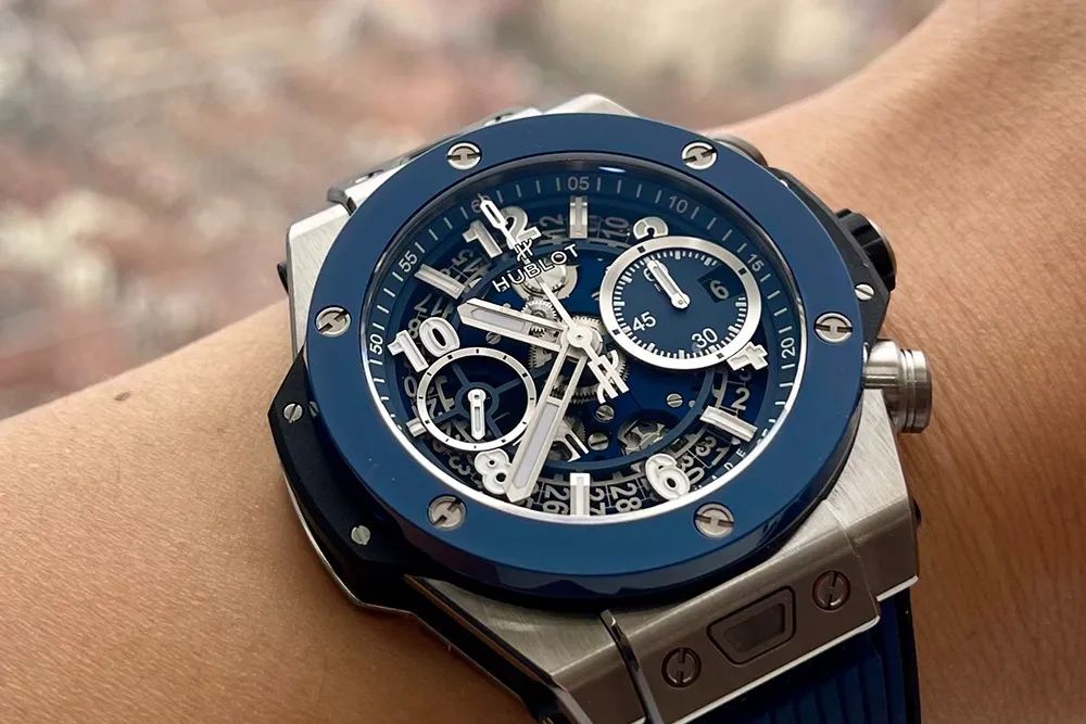 冒险买下这块表后,我找回了10年前玩表的新鲜感