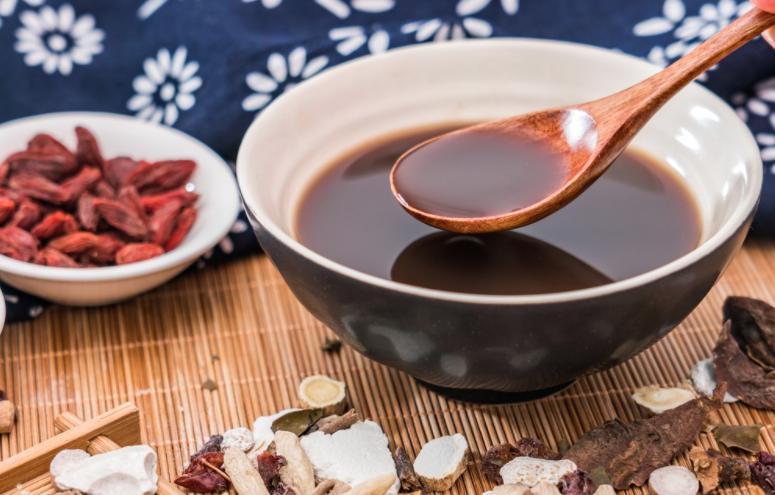 老中医治肝胃不和型胃炎,治肝胃的老中医