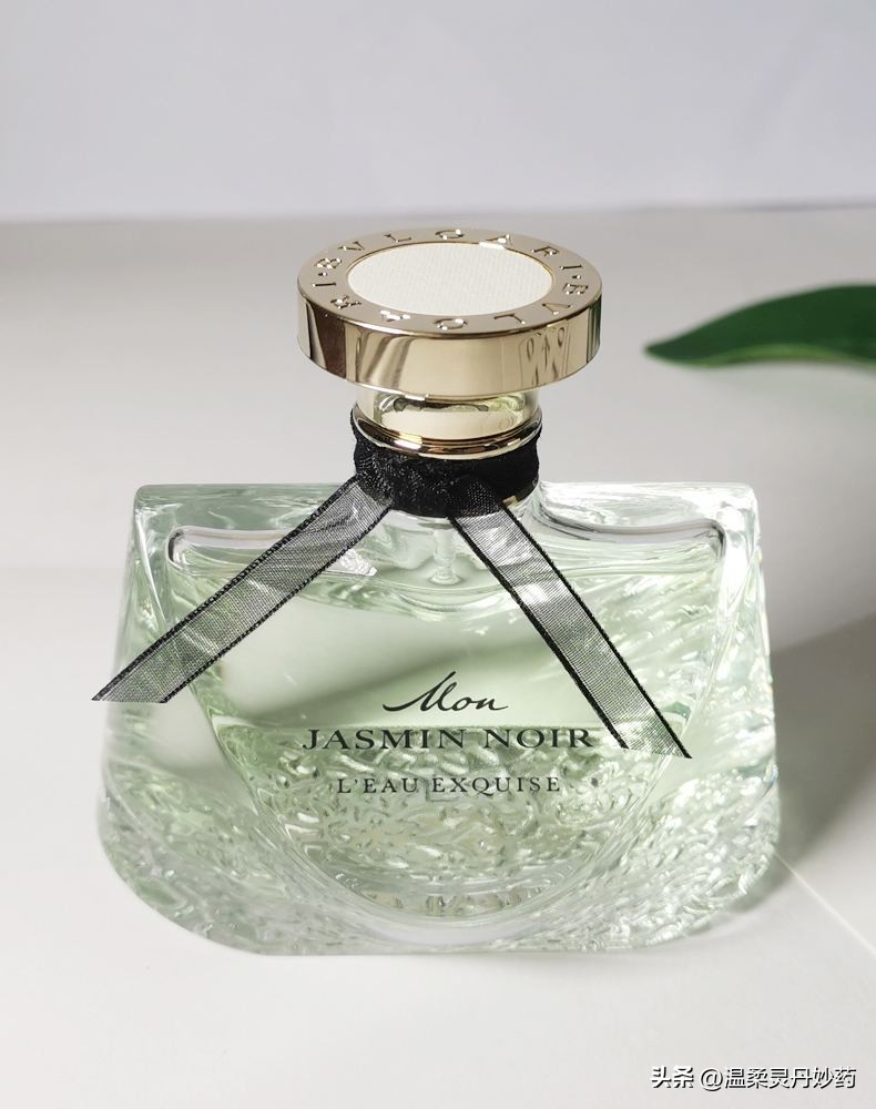 送妈妈大牌香水推荐40-50岁稳重,永不过时的经典大牌香水