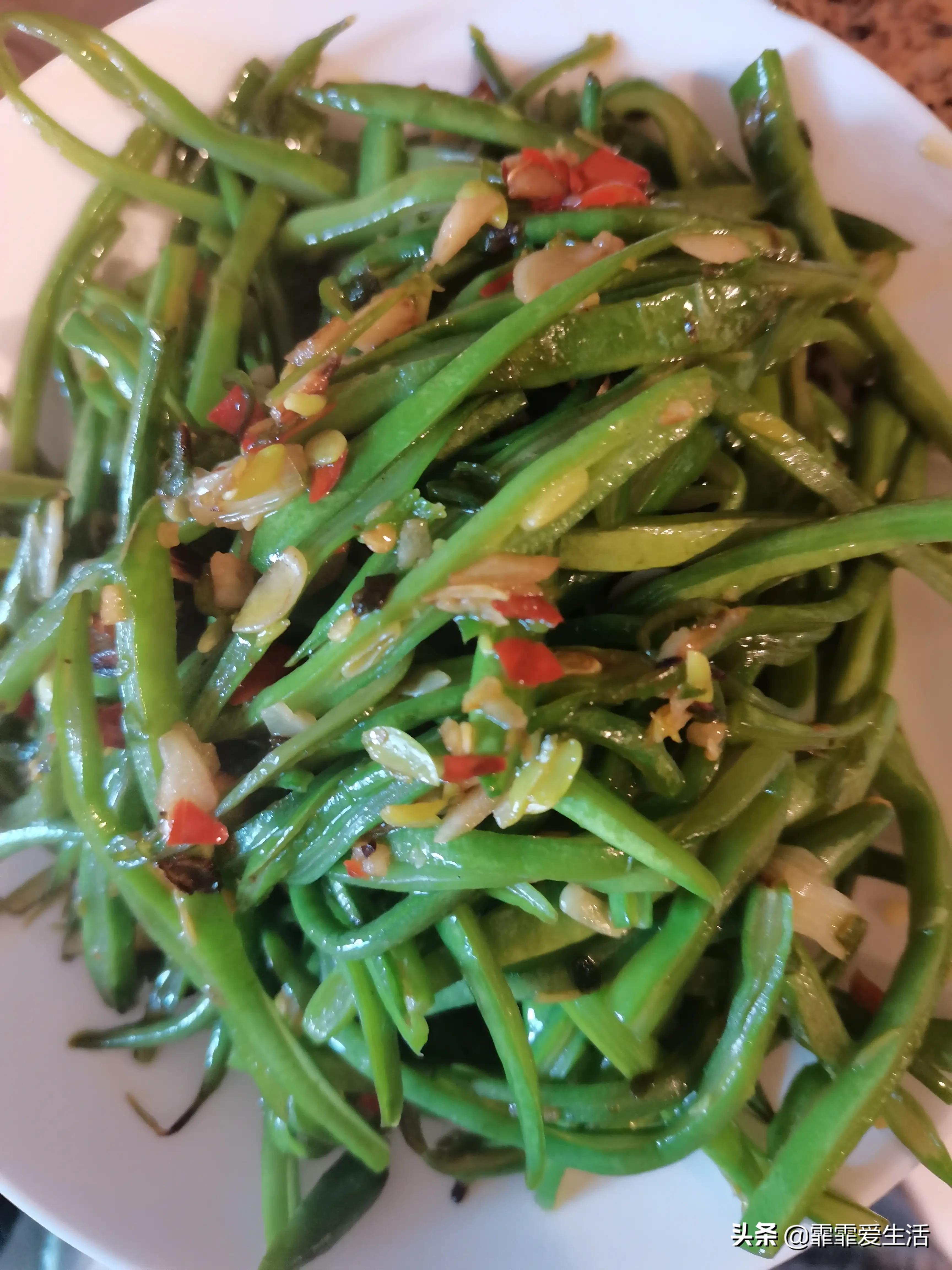 素炒土豆和芸豆,素炒芸豆家常做法