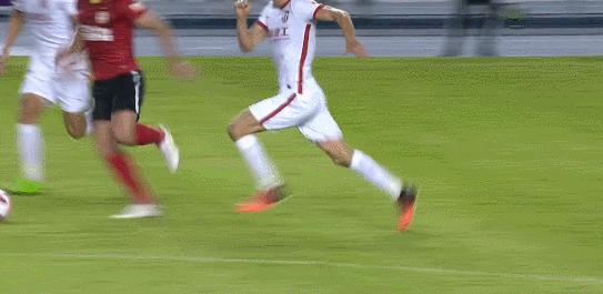 刘洋中超首球吉尔破门,刘洋鲁能泰山赛后