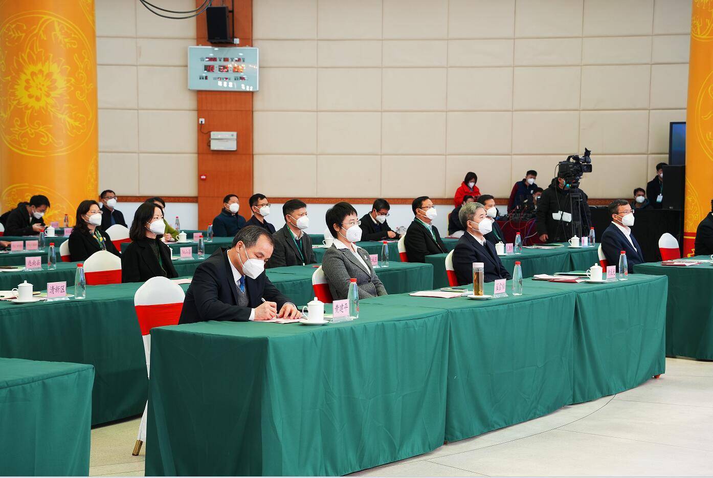 清远市城市品牌及五大百亿农业产业区域公用品牌亮相