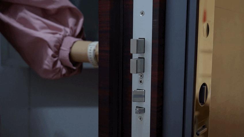 普通门不用换锁体的智能锁,霸王锁体的门能换普通智能门锁吗