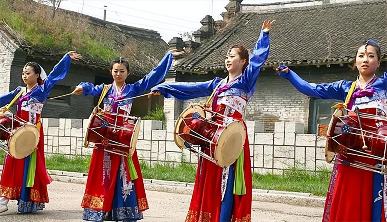 为什么中亚地区有大量朝鲜族人,有家而不能回的民族