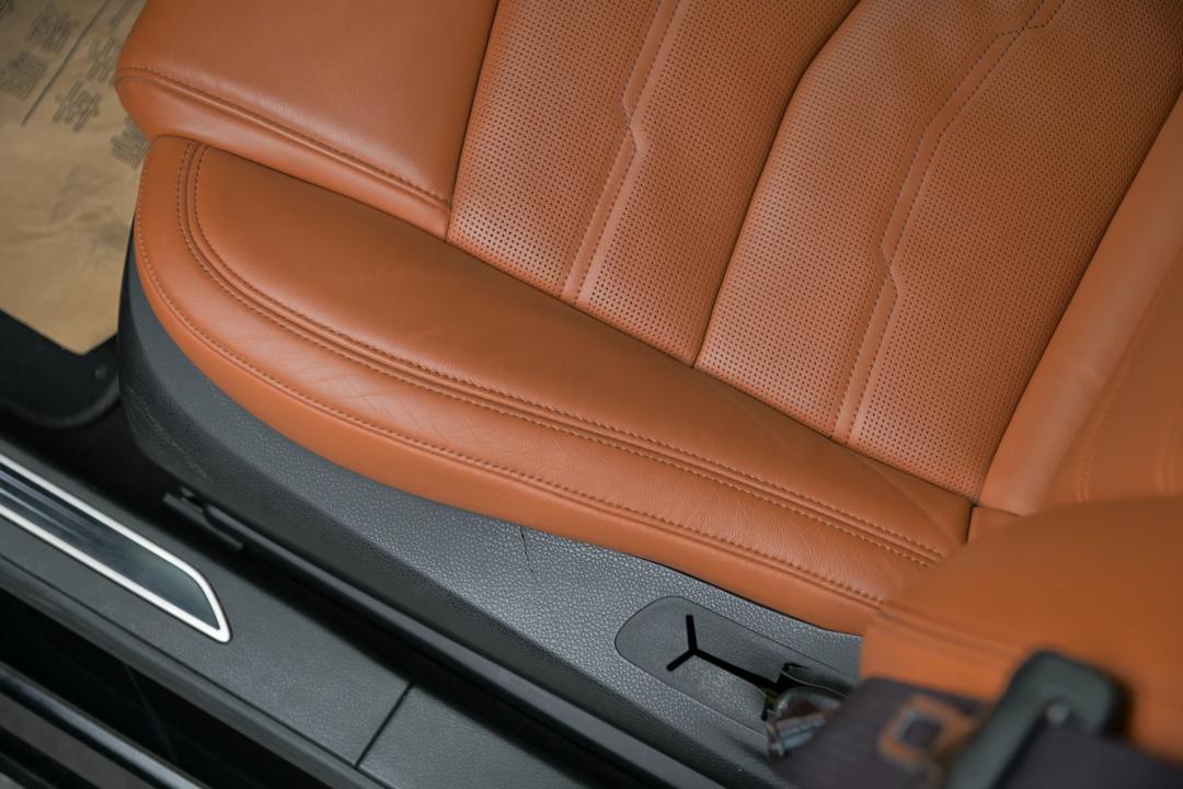 乌鲁木齐二手凯迪拉克ct6报价,美系大七座凯迪拉克老款