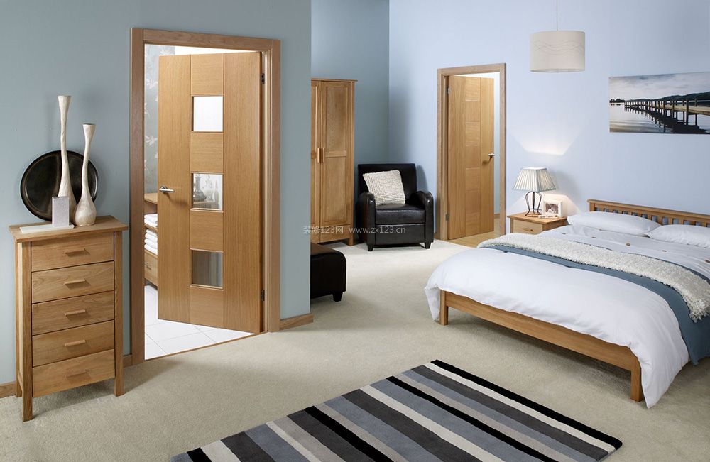 开关门吱吱响怎么解决,开关门老是响怎么处理