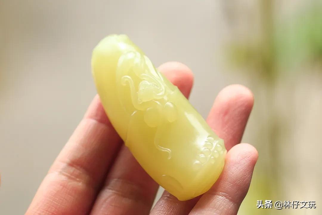 黄玉和黄口料哪个值钱一些,黄口料价值多少钱一斤