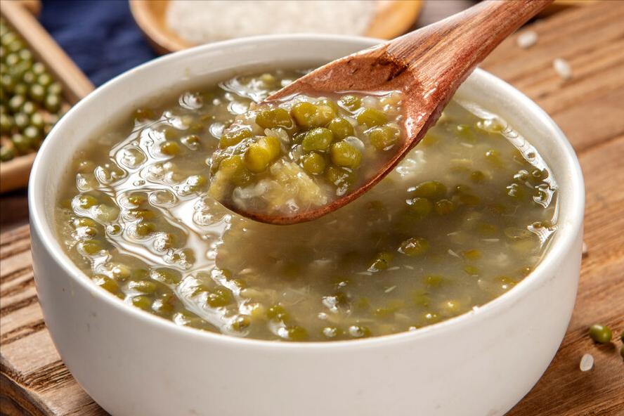 煮红豆绿豆开水下锅还是凉水,煮红豆绿豆怎么煮