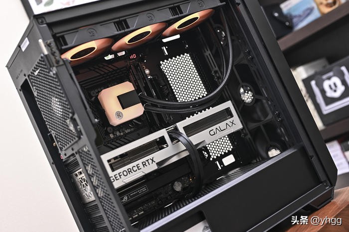 低调实用中塔——ROGZ690HERO+影驰4070Ti+银欣FARAB2装机展示