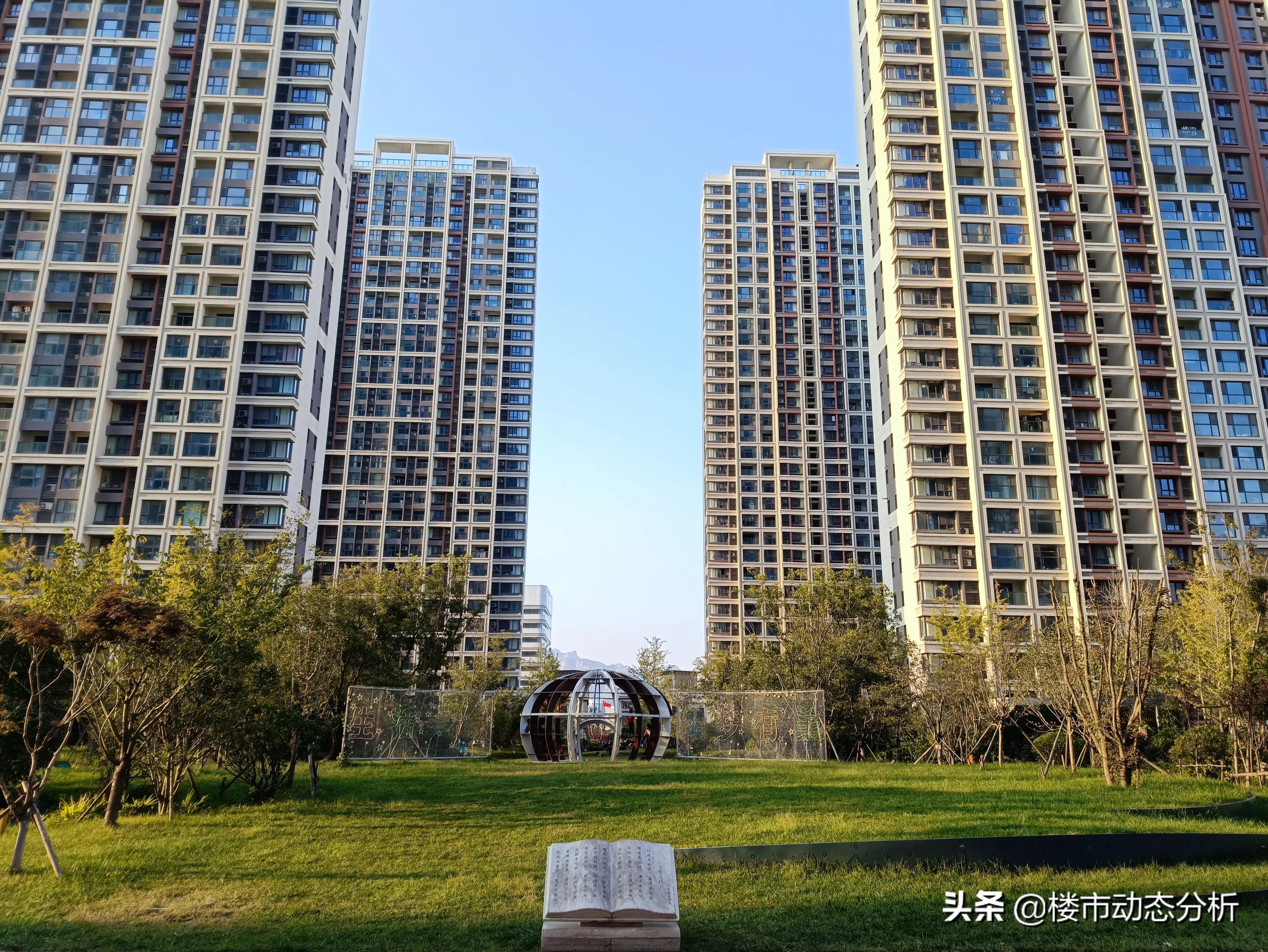 采光主要取决于楼层还是朝向,采光好的房子的标准