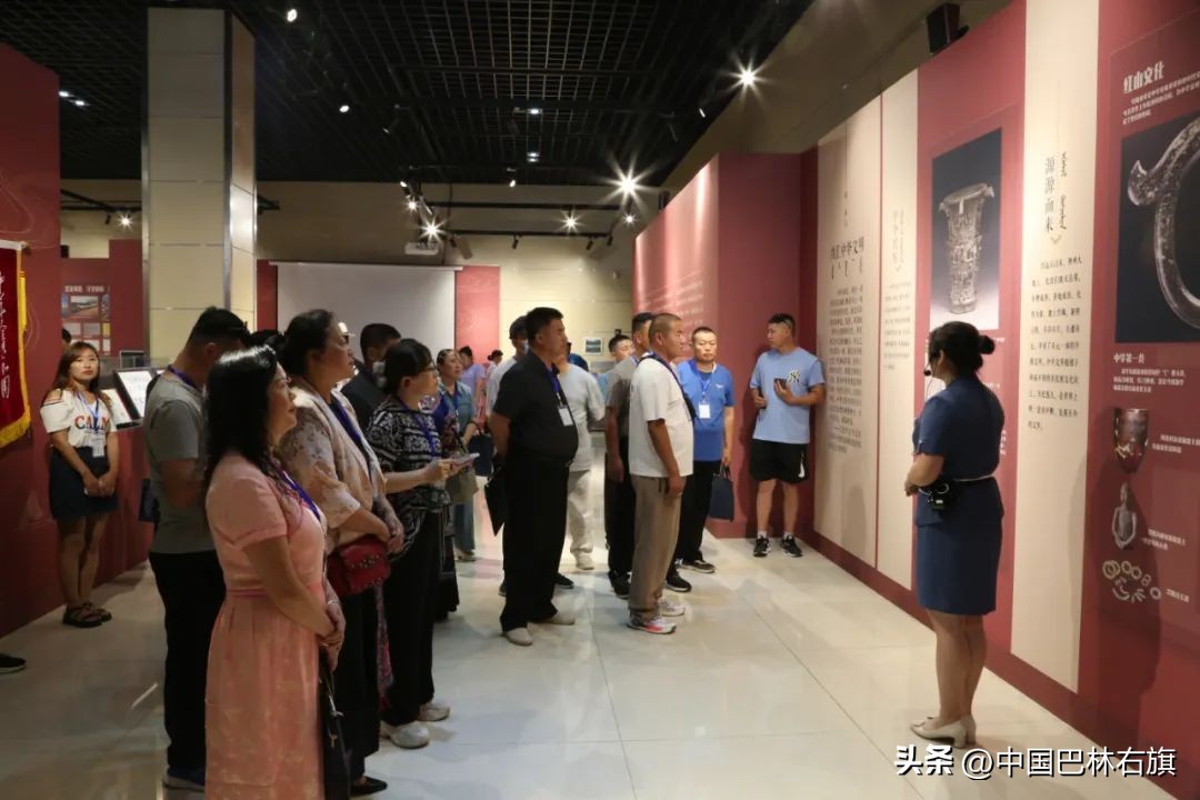 2023年第二期全区民族传统手工艺品制作培训班在巴林右旗开班