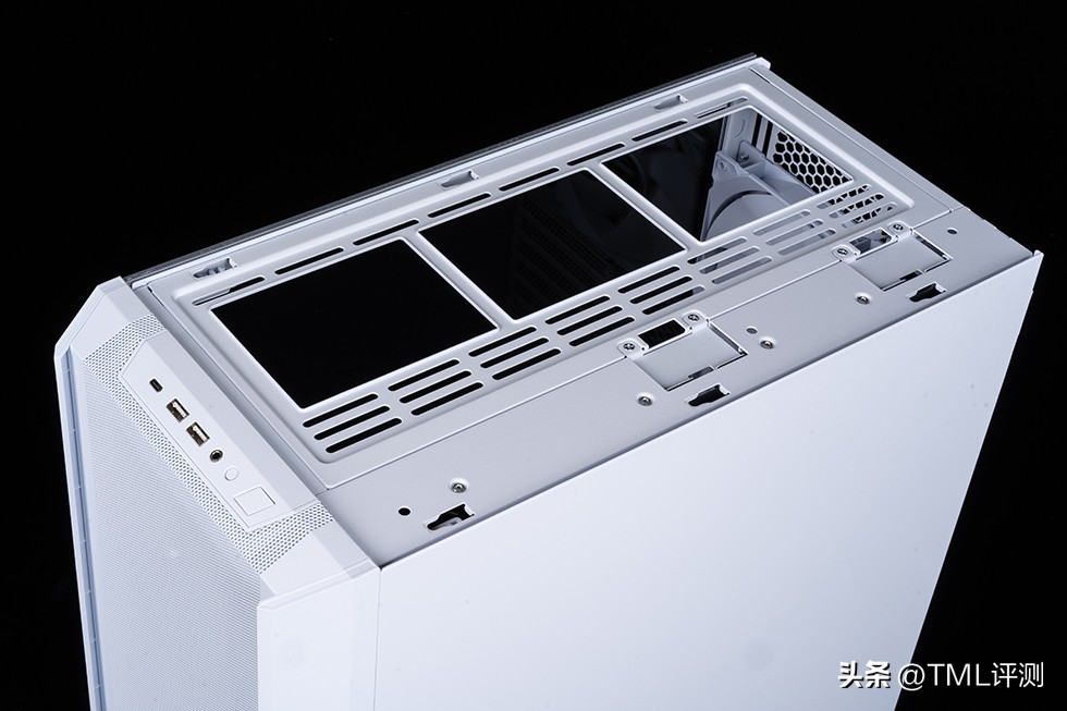 联力新款P28性能风扇,联力v2风扇