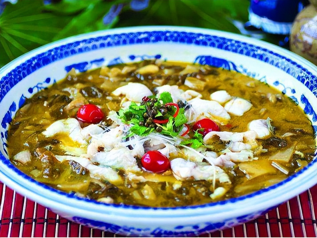 酸菜亚硝酸盐对人体的危害有多大,酸菜有亚硝酸盐超标吗