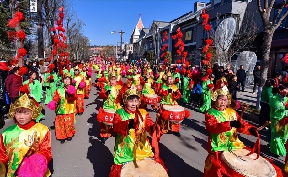 延安传统文化灯笼制作,陕西民间手工木制灯笼