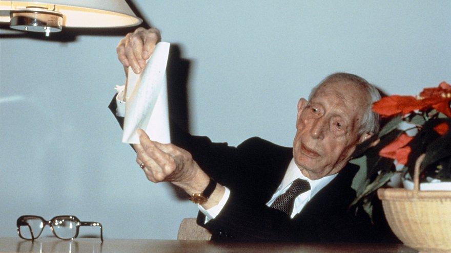 一个纸盒可以装多重的东西,一个盒子装下全世界