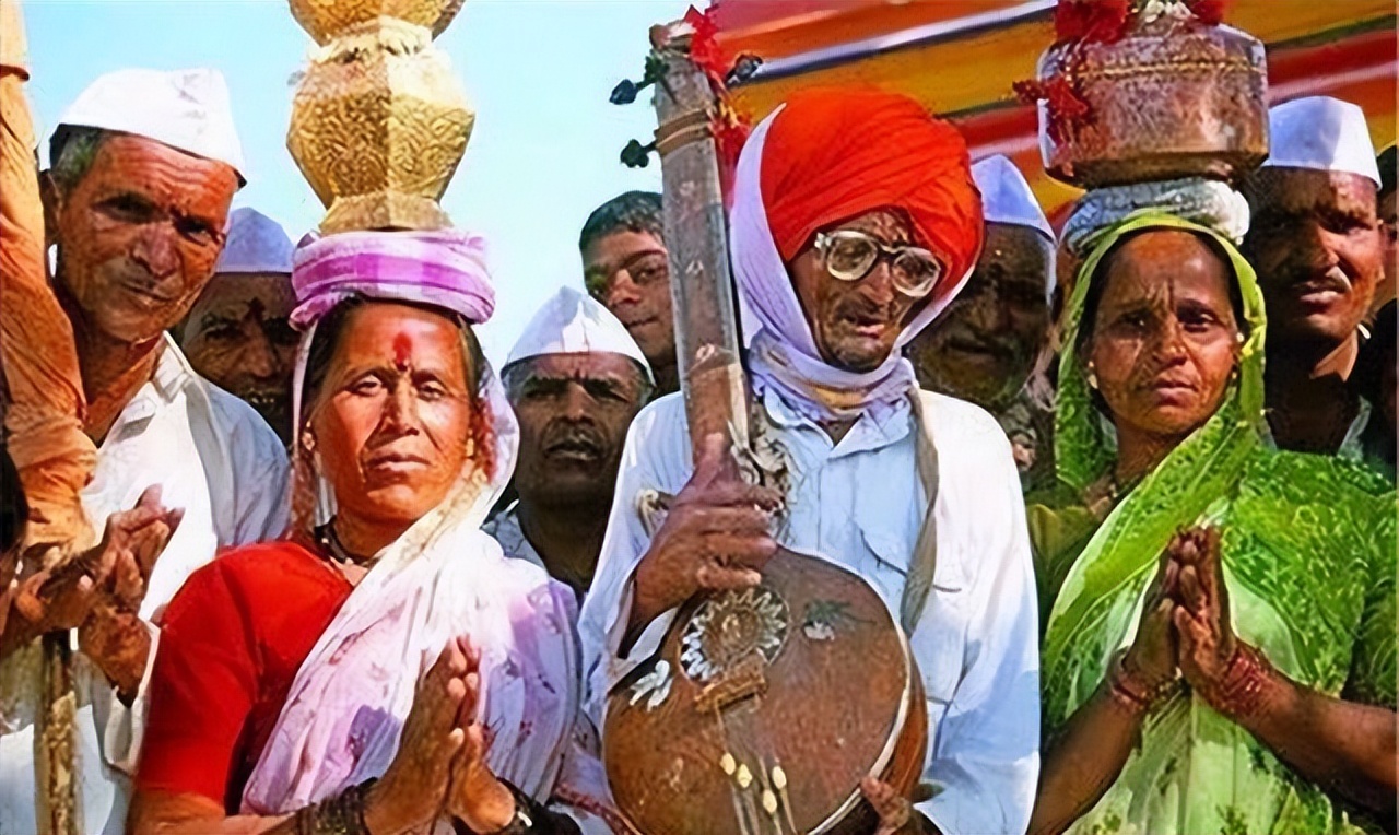 印度除了不吃牛肉还不吃什么肉,印度人不吃牛肉去哪里了