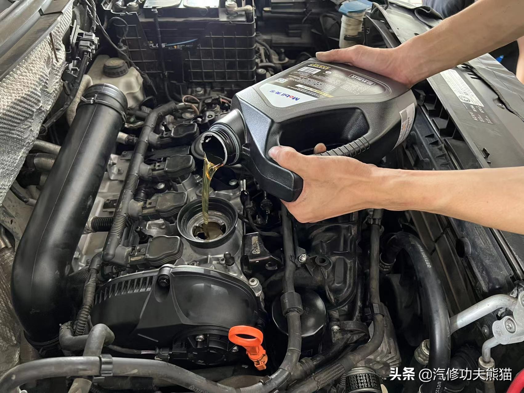 严谨的德国工人钣金修复,严谨的德国师傅修复事故车